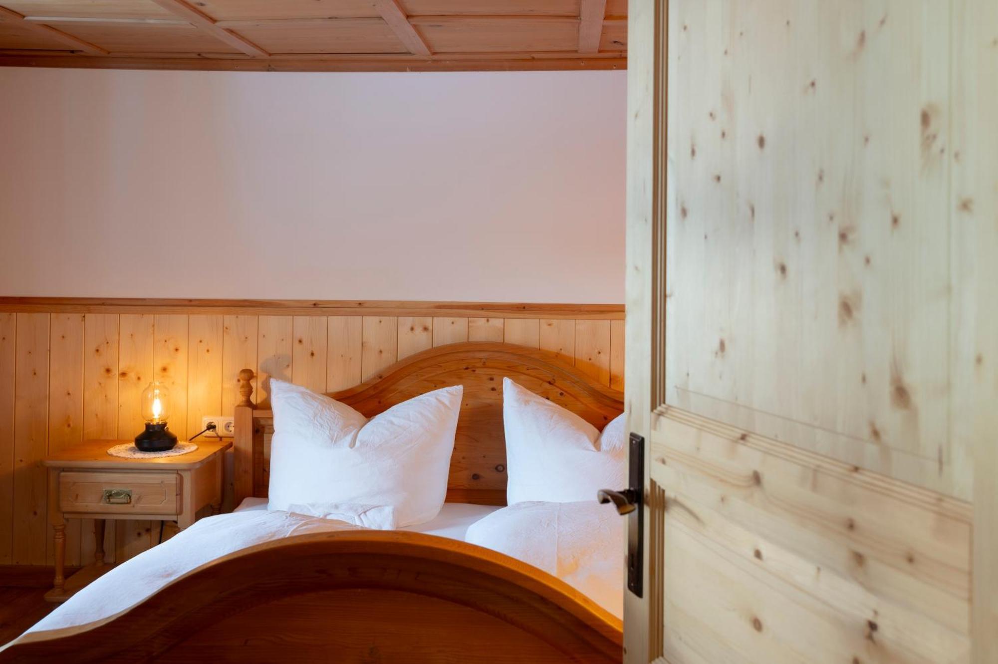 Haus Barbara Apartment วัลด์ อัม อาร์ลแบร์ก ภายนอก รูปภาพ